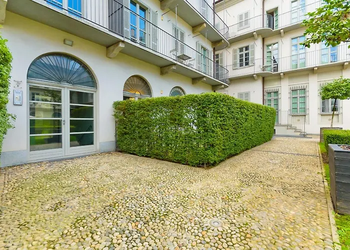 Boutique Apartment Cairoli 30